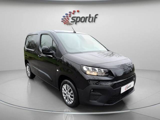 Fiat Doblo 1.5 Multijet3 1000Kg Manual SWB Euro 6 (s/s) 5dr Panel Van Diesel Cinema