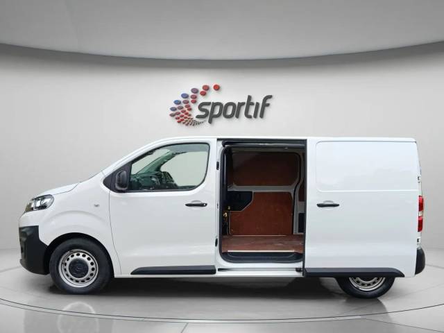 2022 Citroen Dispatch 1.5 BlueHDi 1000 Enterprise Pro M FWD 2 Euro 6 (s/s) 6dr