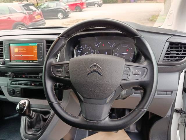 2022 Citroen Dispatch 2.0 BlueHDi 1400 Driver Pro M Panel Van 6dr Diesel Manual FWD 2 Euro 6 (s/s) (145 ps)