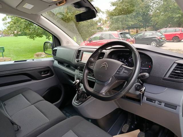 2022 Citroen Dispatch 2.0 BlueHDi 1400 Driver Pro M Panel Van 6dr Diesel Manual FWD 2 Euro 6 (s/s) (145 ps)