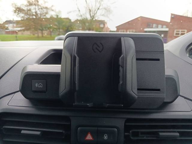 2025 Peugeot Partner 1.5 BlueHDi 1000 Professional Standard Panel Van 5dr Diesel EAT8 SWB Euro 6 (s/s) (130 ps)