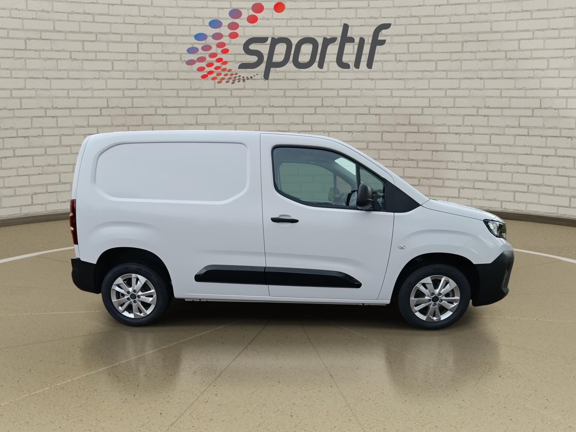 2025 Peugeot Partner thumbnail 21