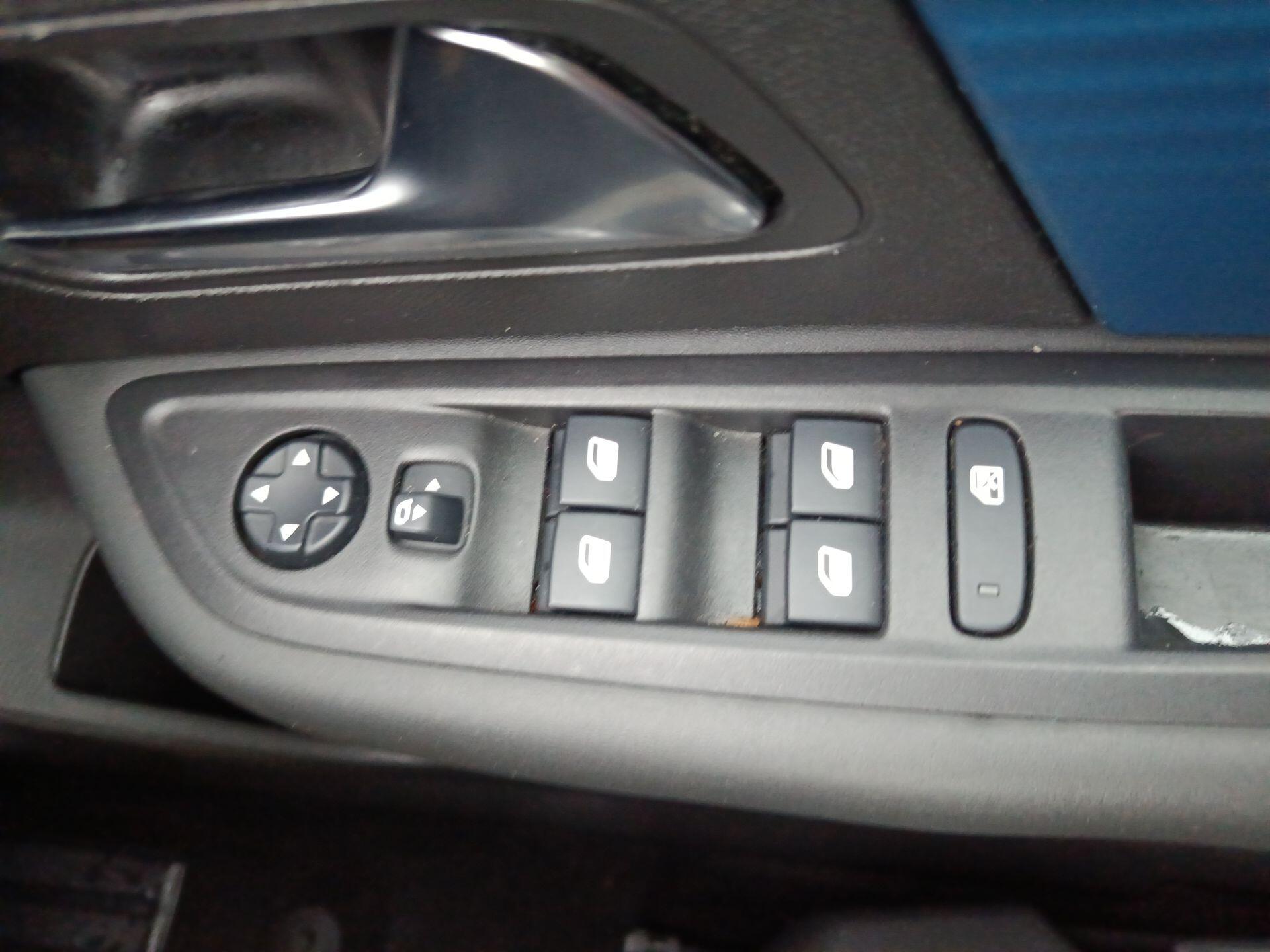 2021 Citroen C4 thumbnail 6