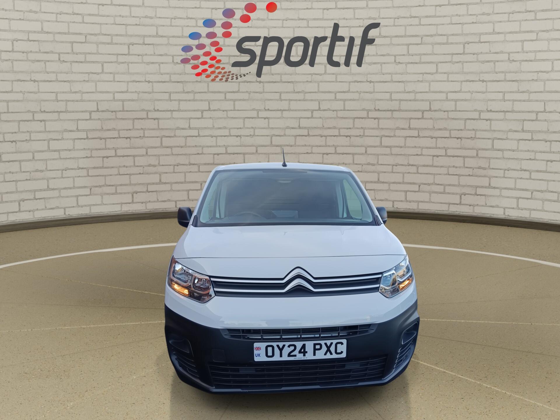 2024 Citroen Berlingo thumbnail 12