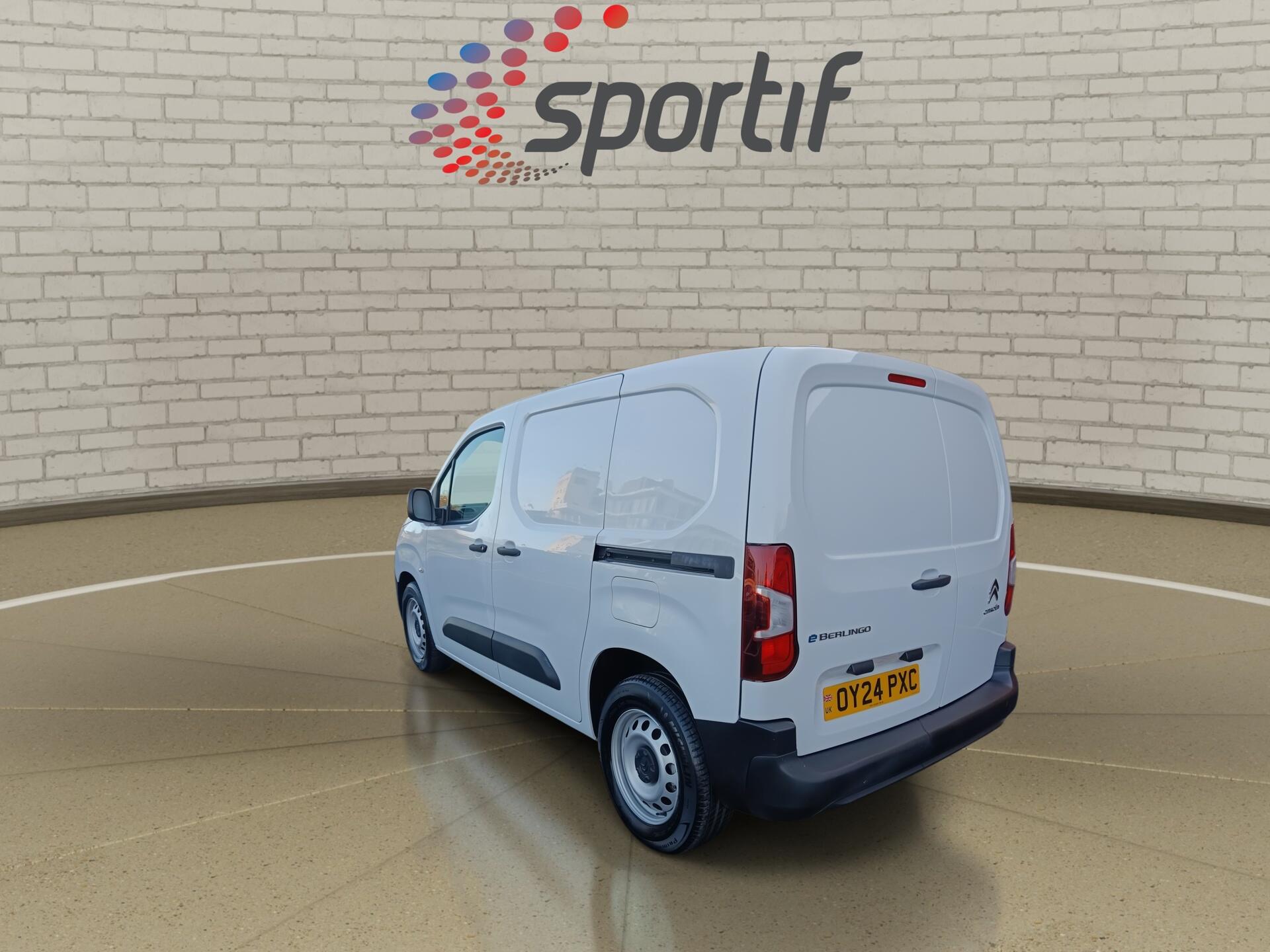 2024 Citroen Berlingo thumbnail 15