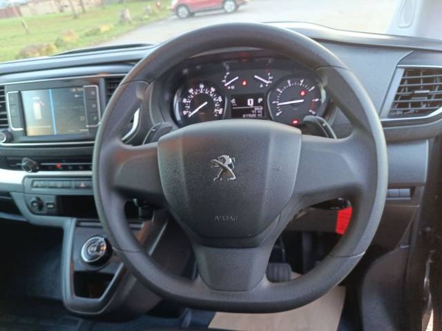 2018 Peugeot Traveller 2.0 BlueHDi Business Standard MPV 5dr Diesel EAT8 MWB Euro 6 (s/s) (120 ps)