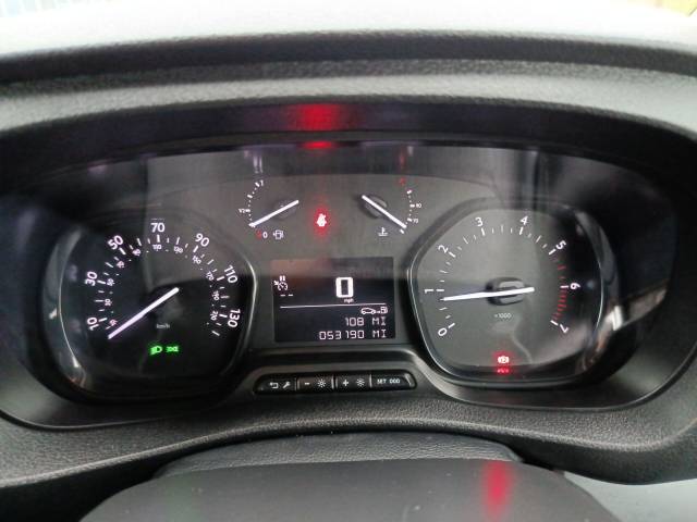 2022 Peugeot Expert 2.0 BlueHDi 1400 Professional Premium Standard Panel Van 6dr Diesel Manual MWB Euro 6 (s/s) (145 ps)