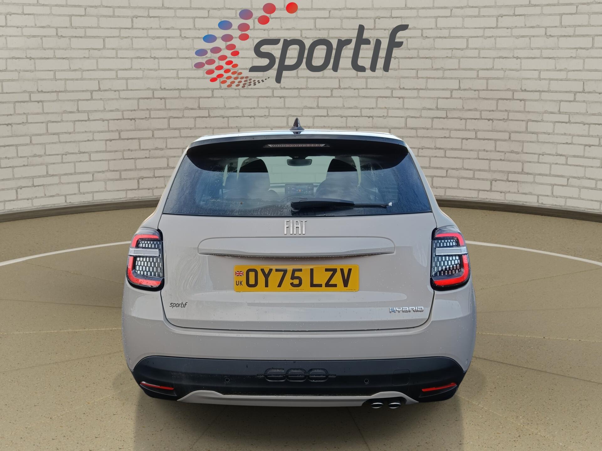 2025 Fiat 600 thumbnail 20
