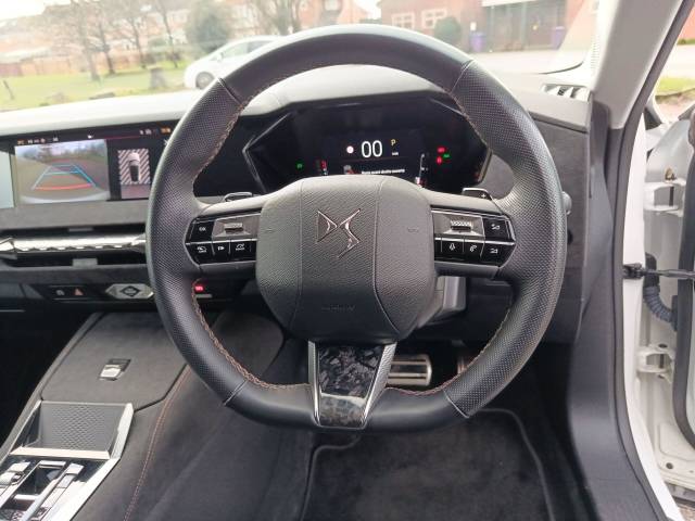 2022 DS AUTOMOBILES DS 4 1.2 PureTech Performance Line Hatchback 5dr Petrol EAT8 Euro 6 (s/s) (130 ps)