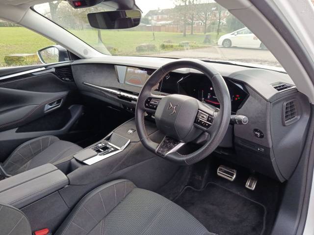 2022 DS AUTOMOBILES DS 4 1.2 PureTech Performance Line Hatchback 5dr Petrol EAT8 Euro 6 (s/s) (130 ps)