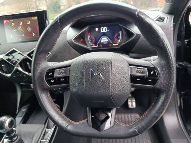 2019 DS AUTOMOBILES DS 3 CROSSBACK 1.2 PureTech Performance Line Crossback Euro 6 (s/s) 5dr