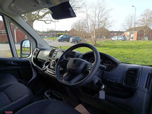 2024 Peugeot Boxer 2.2 BlueHDi 335 Professional Panel Van 5dr Diesel EAT8 L3 H2 Euro 6 (s/s) (140 ps)