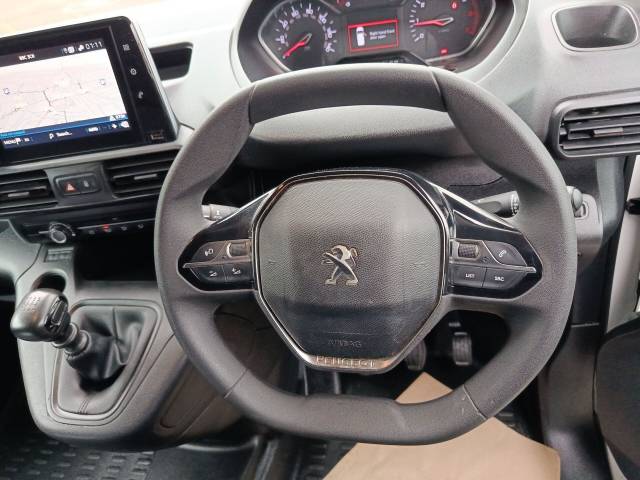 2022 Peugeot Partner 1.5 BlueHDi 950 Professional Premium Long Panel Van 6dr Diesel Manual LWB Euro 6 (100 bhp)