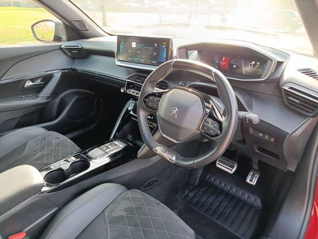 2023 Peugeot e-2008 50kWh GT Premium SUV 5dr Electric Auto (7kW Charger) (136 ps)