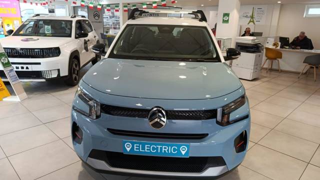 Citroen e-C3 Standard Range 44kWh PLUS Auto 5dr (7.4kW Charger) Hatchback Electric Monte Carlo Blue with White Roof
