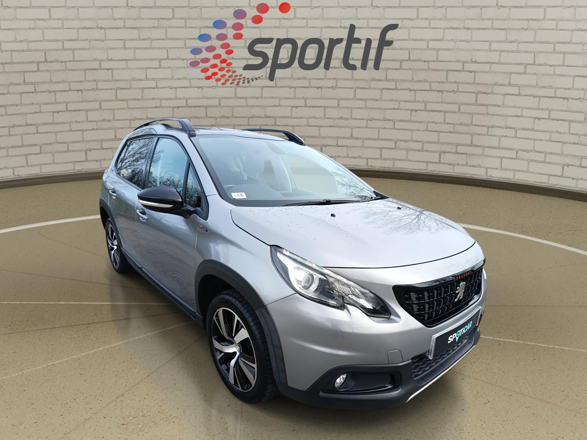 2018 Peugeot 2008 — photo 1 of 5