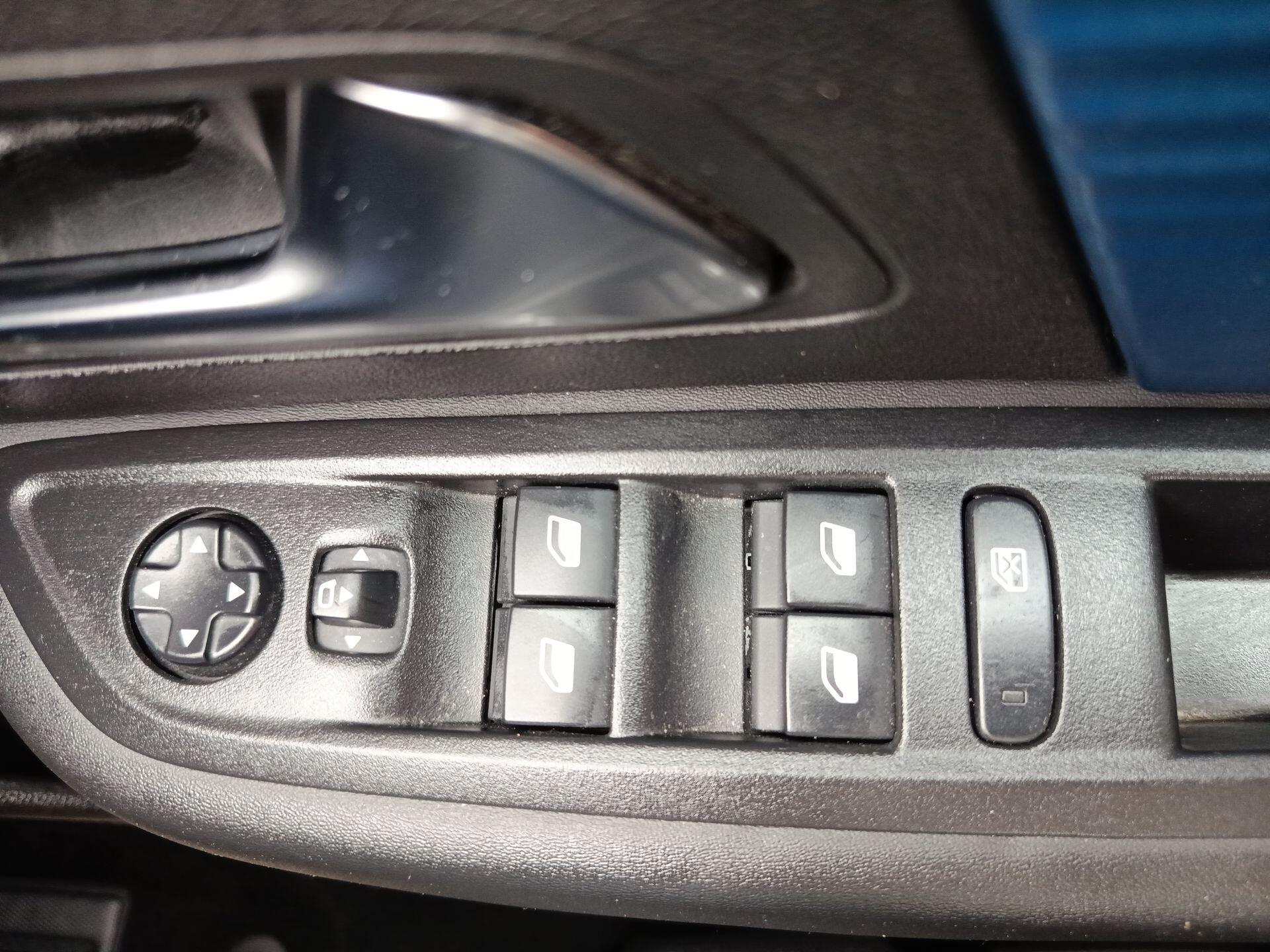 2023 Citroen C4 thumbnail 6
