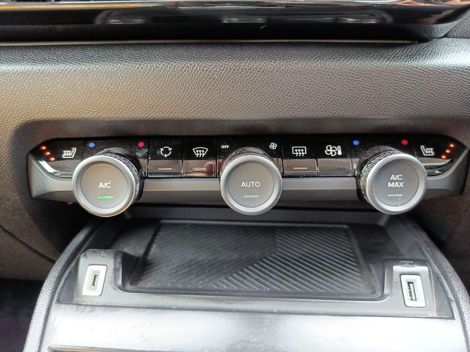 2023 Citroen C4 thumbnail 7