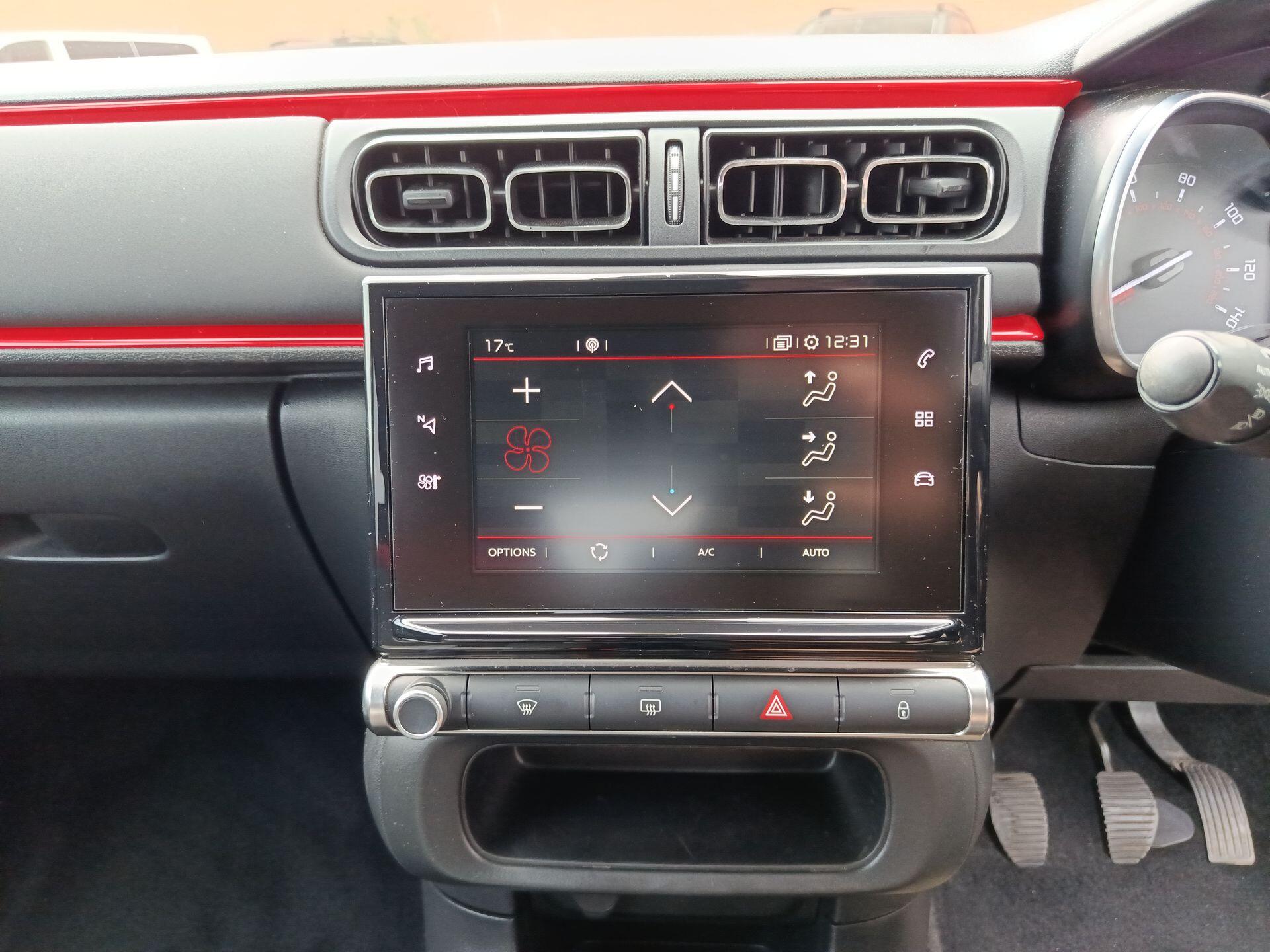 2018 Citroen C3 thumbnail 12
