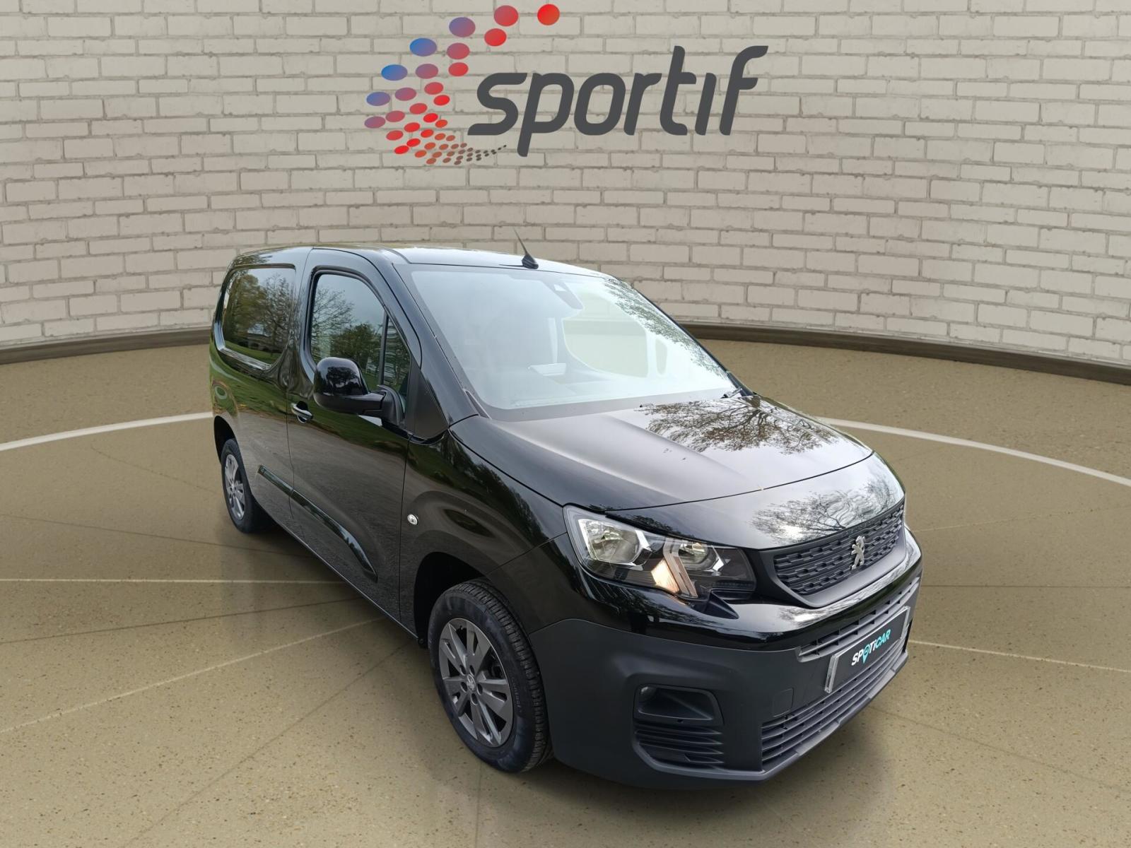 2023 Peugeot Partner