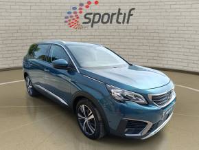 PEUGEOT 5008 at Sportif Motor Group Aylesbury