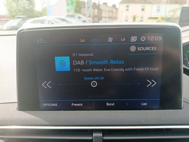 2017 Peugeot 5008 1.6 THP Allure SUV 5dr Petrol EAT Euro 6 (s/s) (165 ps)