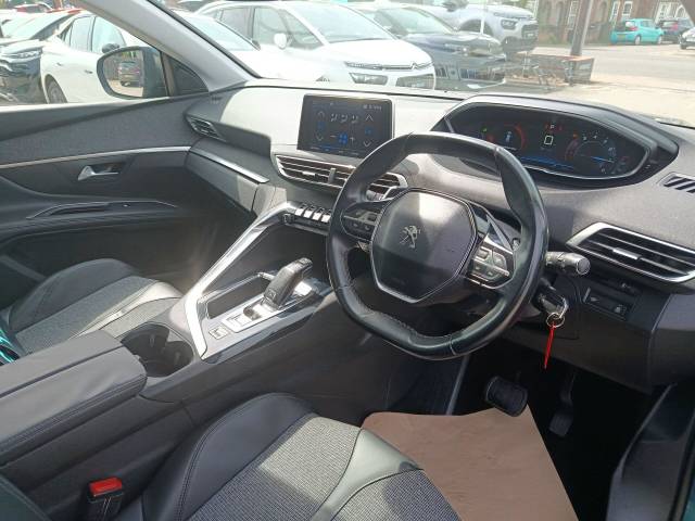 2017 Peugeot 5008 1.6 THP Allure SUV 5dr Petrol EAT Euro 6 (s/s) (165 ps)