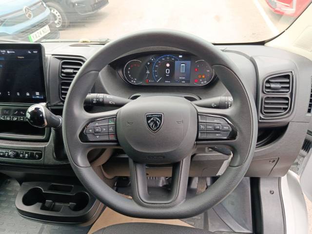 2024 Peugeot Boxer 2.2 BlueHDi 335 Professional Panel Van 5dr Diesel EAT8 L3 H2 Euro 6 (s/s) (140 ps)