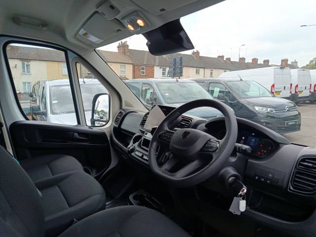 2024 Peugeot Boxer 2.2 BlueHDi 335 Professional Panel Van 5dr Diesel EAT8 L3 H2 Euro 6 (s/s) (140 ps)