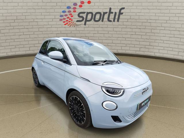 Fiat 500e 42kWh La Prima Hatchback 3dr Electric Auto (118 ps) Hatchback Electric Blue
