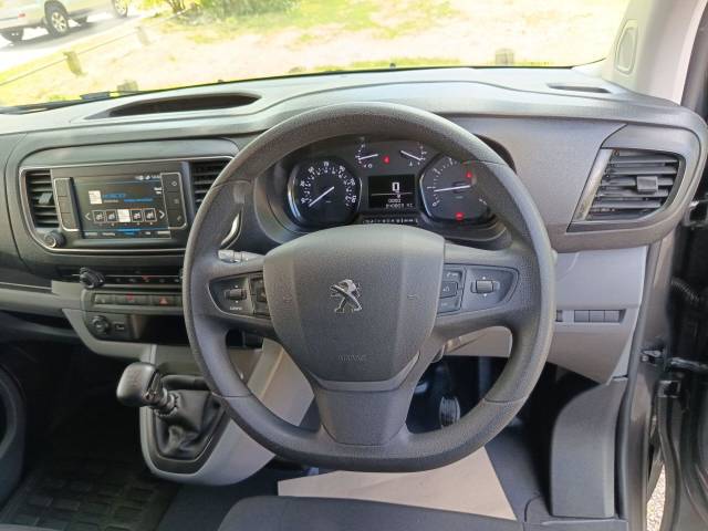 2022 Peugeot Expert 1.5 BlueHDi 1000 Professional Premium Standard Panel Van 6dr Diesel Manual MWB Euro 6 (s/s) (100 bhp)