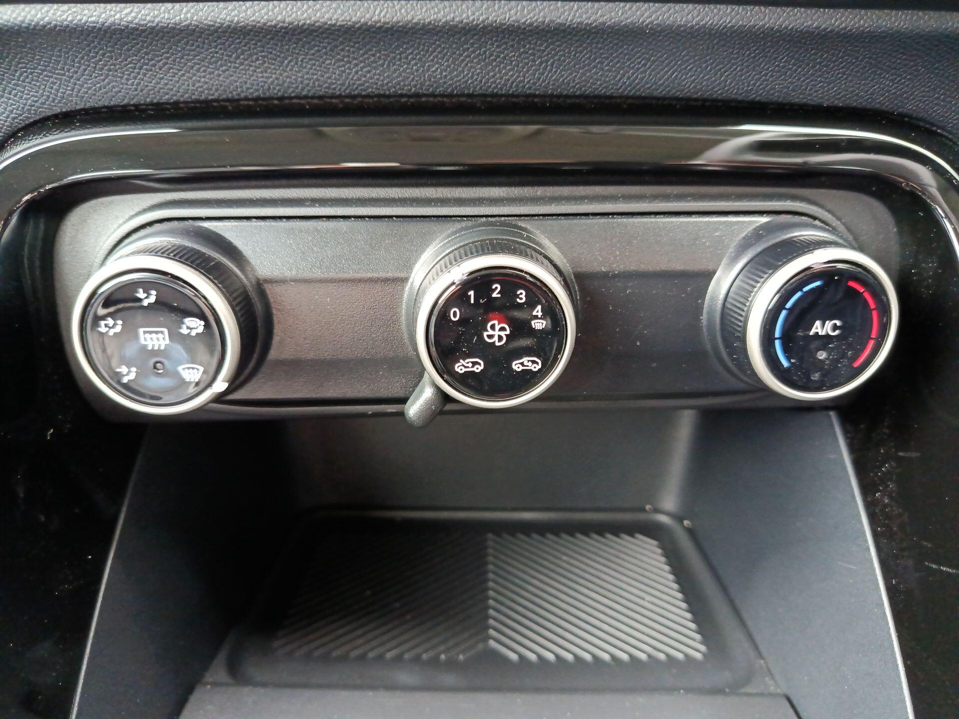 2025 Citroen C3 thumbnail 7
