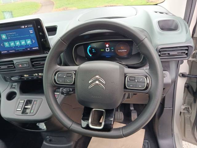 2022 Citroen E-Berlingo 50kWh Flair XTR M MPV 5dr Electric Auto (7.4kW Charger) (136 ps)