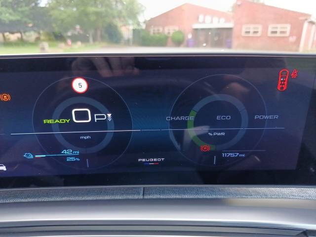 2024 Peugeot E-5008 73kWh GT SUV 5dr Electric Auto (210 ps)