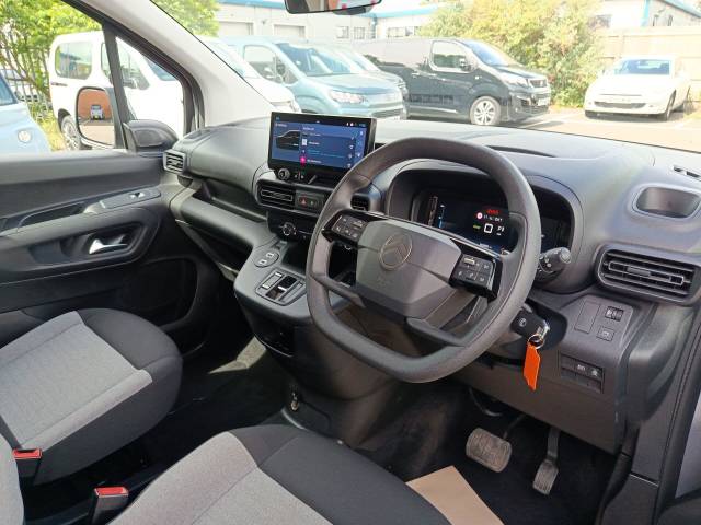 2024 Citroen E-Berlingo 52kWh PLUS M MPV 5dr Electric Auto (7.4kW Charger) (136 ps)