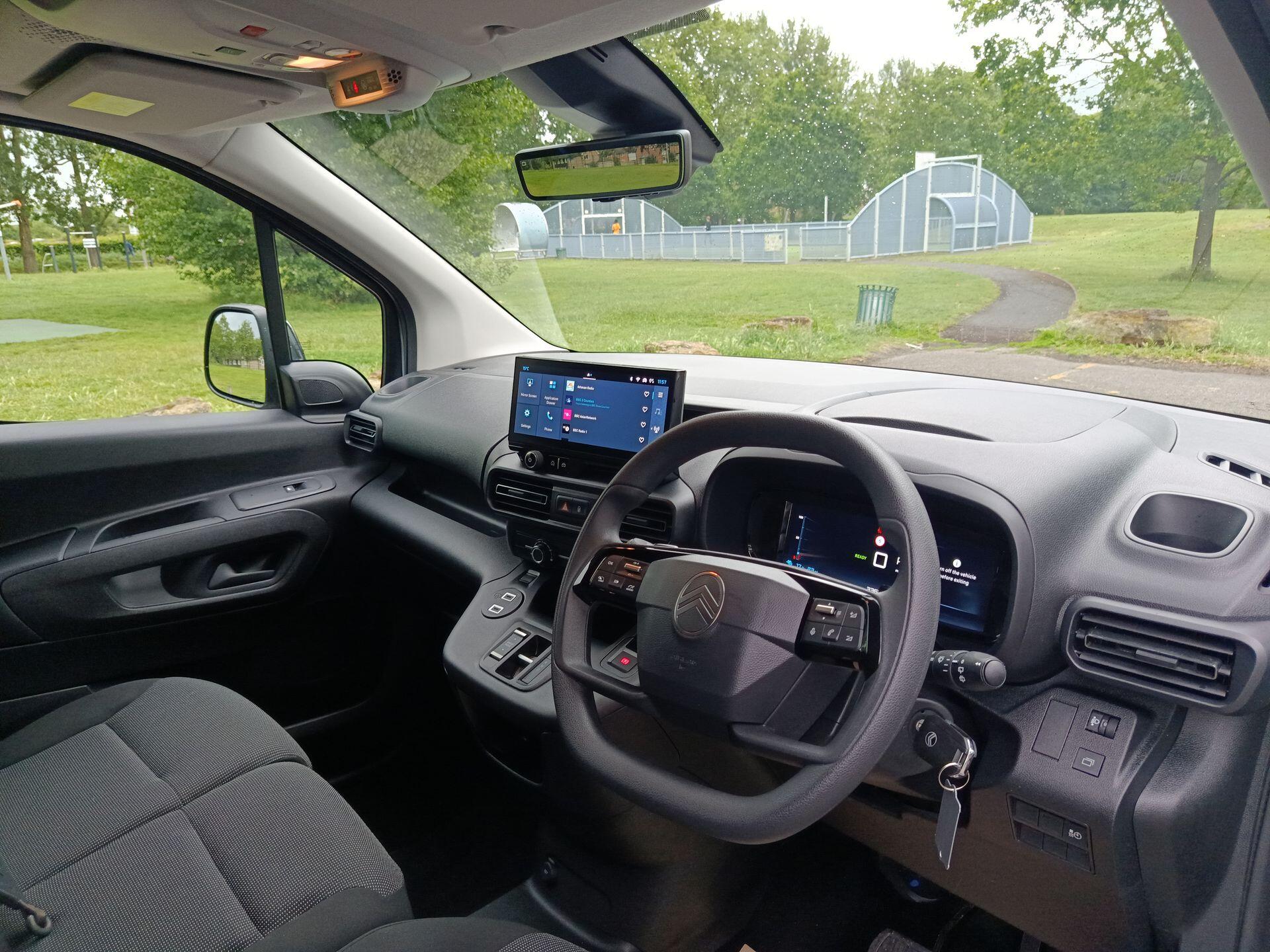2024 Citroen Berlingo thumbnail 5