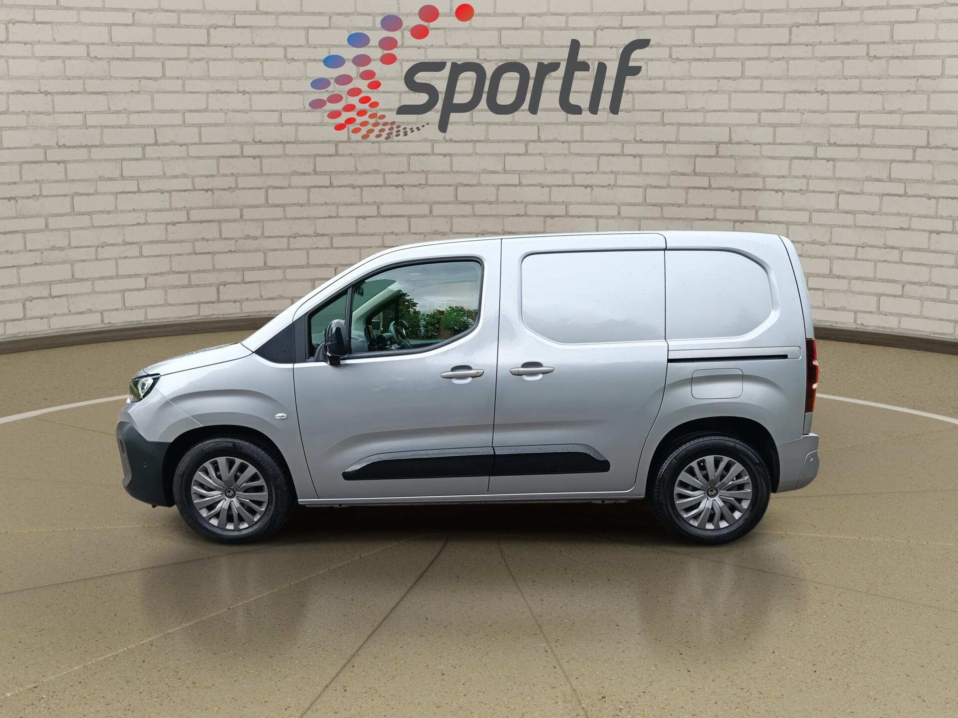 2024 Citroen Berlingo thumbnail 22