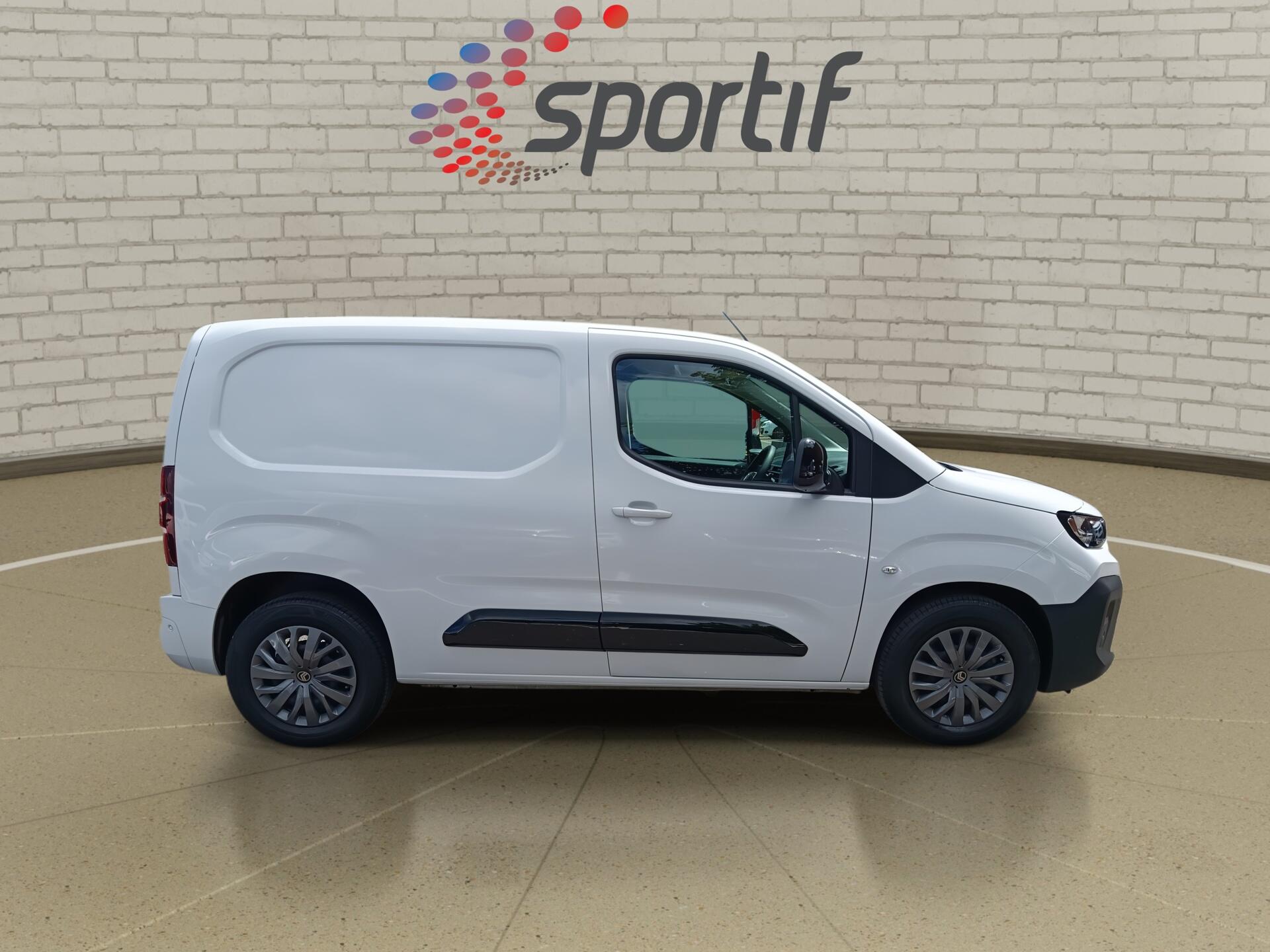 2024 Citroen Berlingo thumbnail 23
