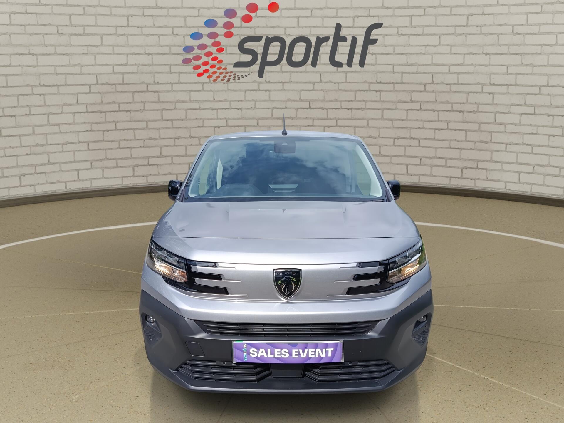 2024 Peugeot Partner thumbnail 20