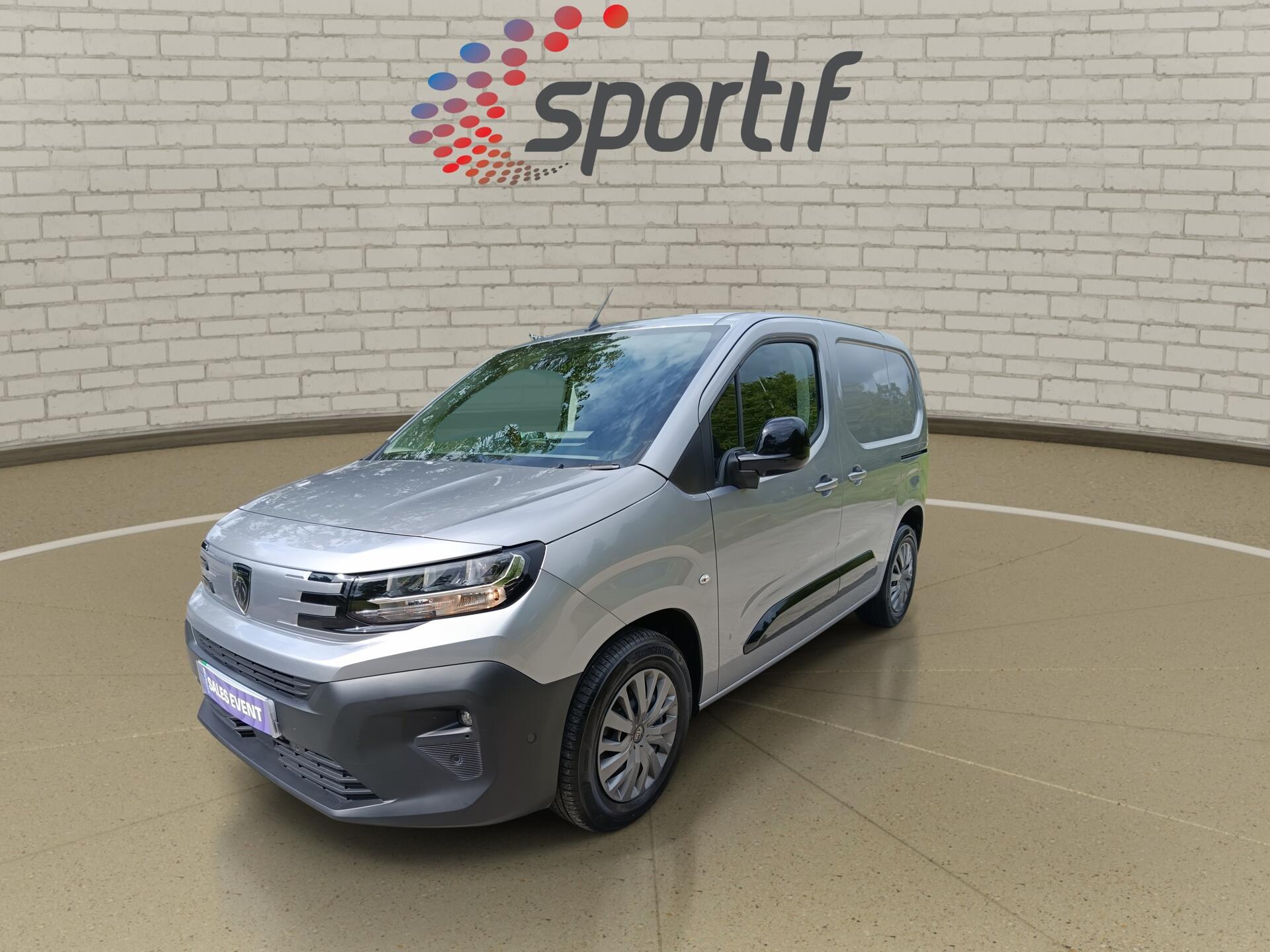 2024 Peugeot Partner thumbnail 21