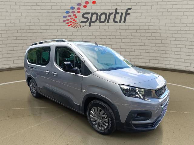 Peugeot e-Rifter 50kWh Allure Long MPV 5dr Electric Auto (7.4kW Charger) (136 ps) MPV Electric Cumulus