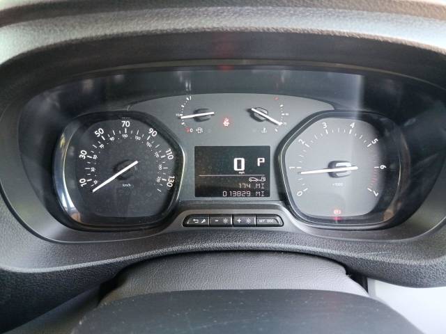 2021 Citroen Dispatch 2.0 BlueHDi 1000 Enterprise M Crew Van Double Cab 6dr Diesel EAT8 MWB Euro 6 (s/s) (120 ps)