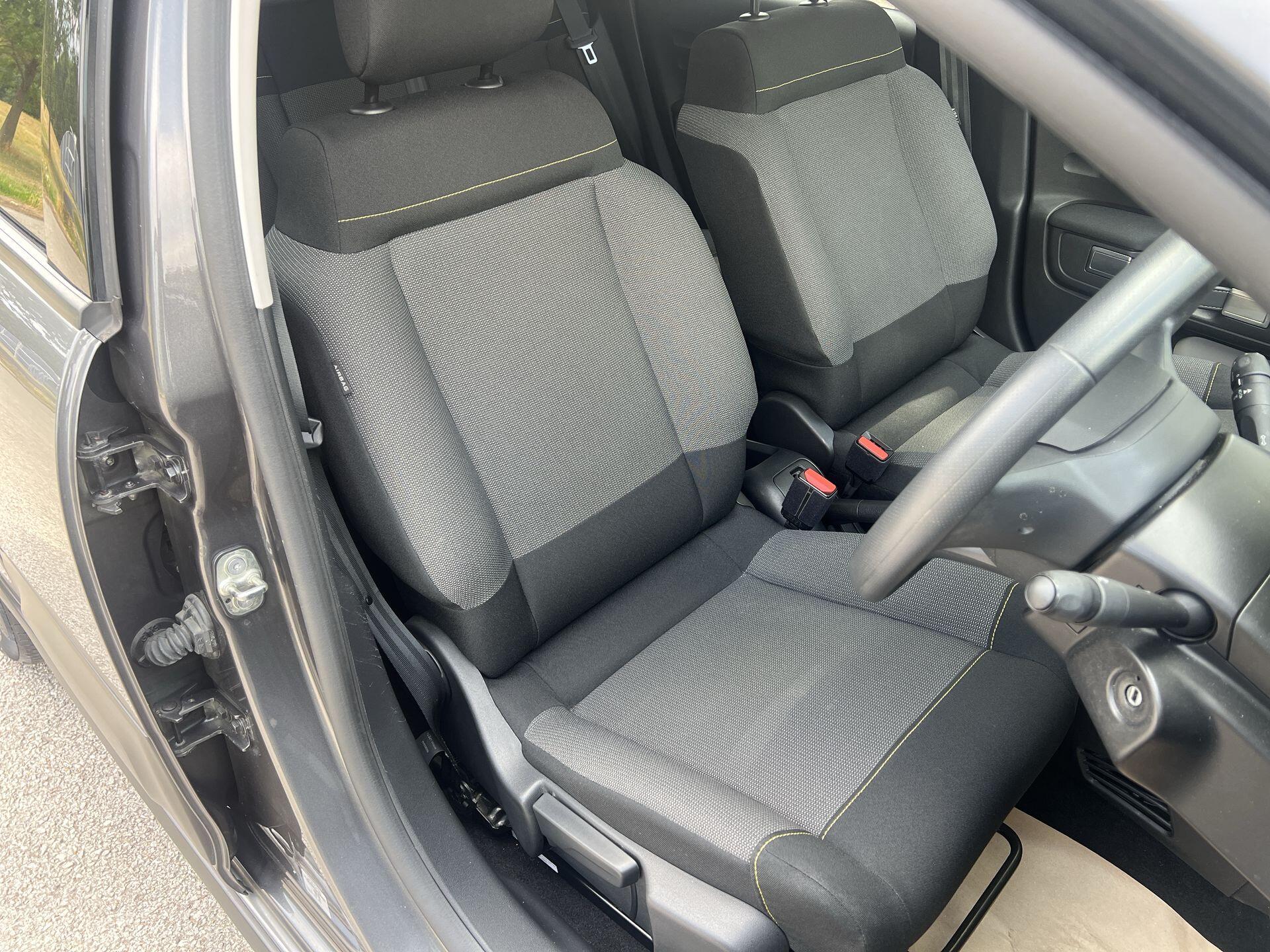 2023 Citroen C3 thumbnail 5