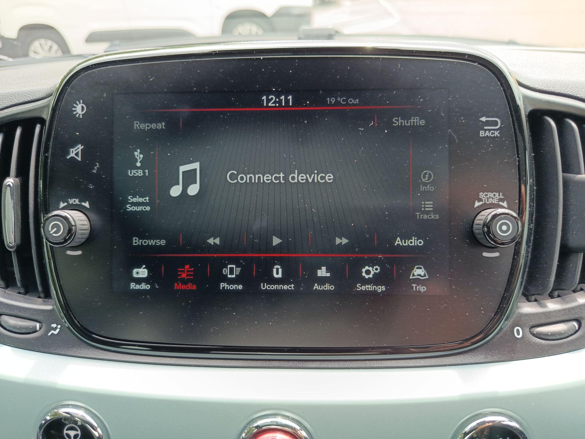 2023 Fiat 500 thumbnail 15