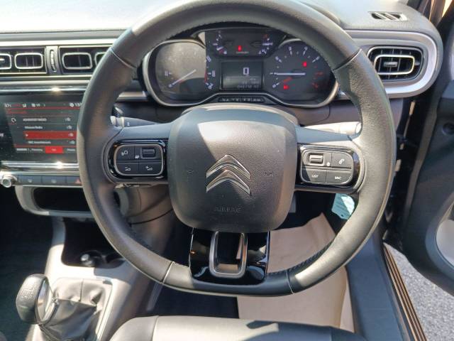 2022 Citroen C3 1.2 PureTech Saint James Hatchback 5dr Petrol Manual Euro 6 (s/s) (83 ps)