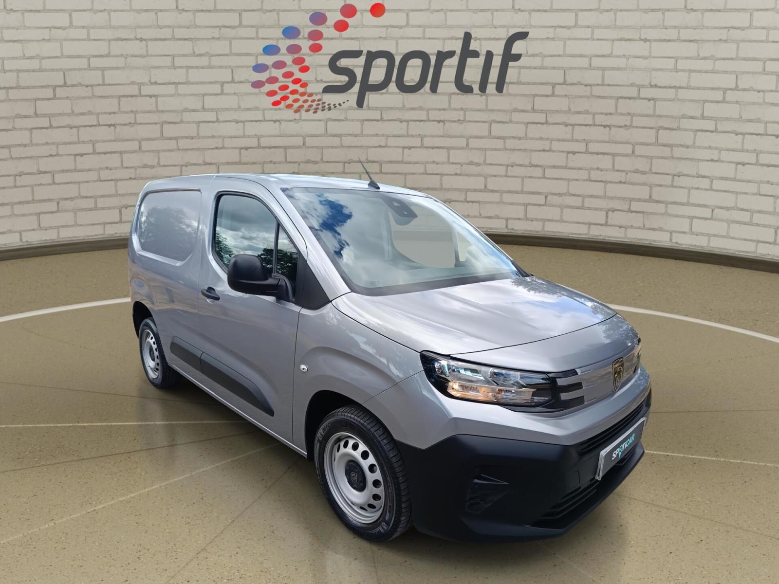 2025 Peugeot Partner