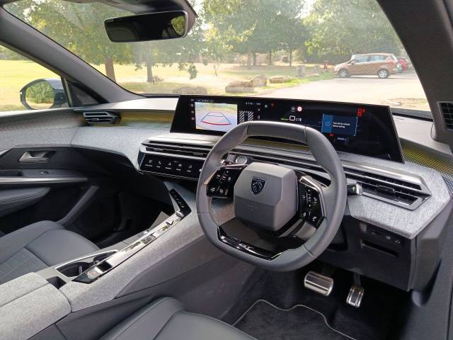 2025 Peugeot E-3008 73kWh GT SUV 5dr Electric Auto (11kW Charger) (210 ps)
