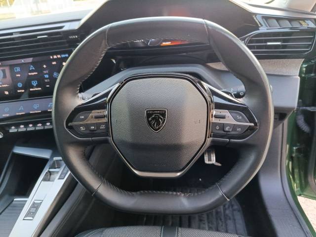 2022 Peugeot 308 1.2 PureTech Allure Premium Hatchback 5dr Petrol EAT Euro 6 (s/s) (130 ps)