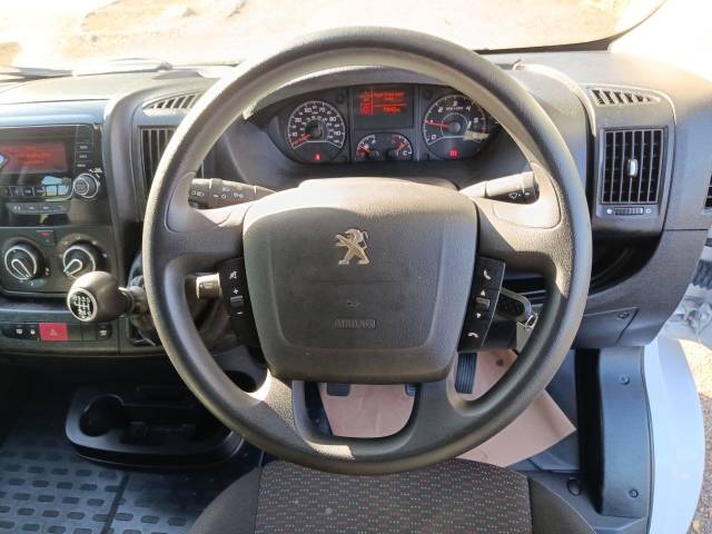 2023 Peugeot Boxer 2.2 BlueHDi 335 Built for Business Dropside Double Cab 4dr Diesel Manual L3 Euro 6 (s/s) (140 ps)