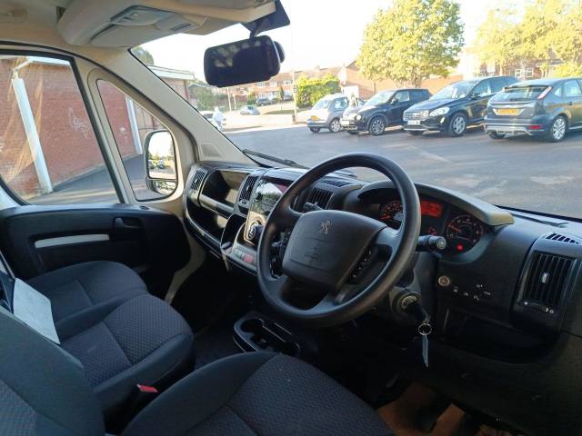 2023 Peugeot Boxer 2.2 BlueHDi 335 Built for Business Dropside Double Cab 4dr Diesel Manual L3 Euro 6 (s/s) (140 ps)